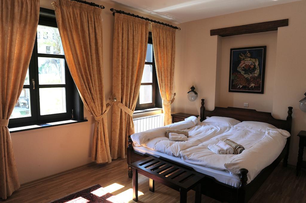 Kalin Hotel Lazaropole Oda fotoğraf